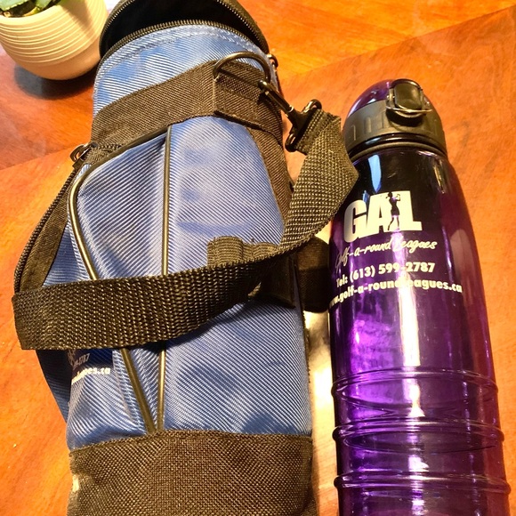 NEW Golf-A-Round Travel Water Bottle &
Matching Bag - Picture 3 of 4